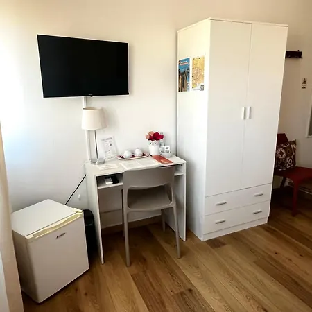 Bed & Breakfast Lealbe Di Sicilia 4*